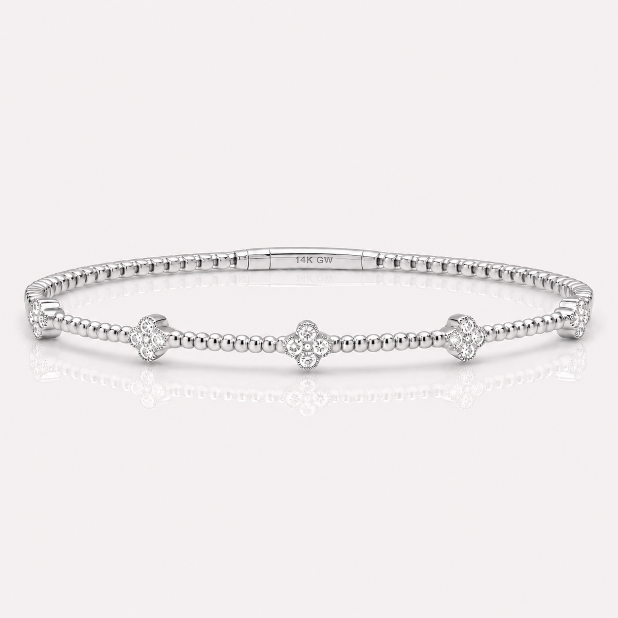 14K Clover Illusion Flexible Bangle — 14K gold mounting