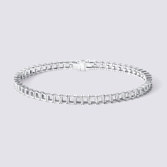 14K Emerald Tennis Bracelet — 14K gold mounting