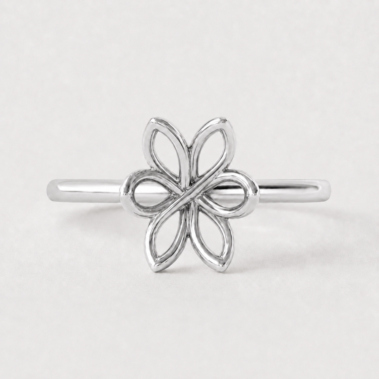 14K Oval Solitaire — 6 Prong Tulip (Made to Order), Size 6.5 — 14K gold mounting