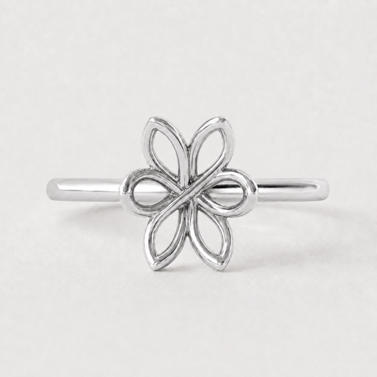 14K Oval Solitaire — 6 Prong Tulip (Made to Order), Size 6.5 — 14K gold mounting
